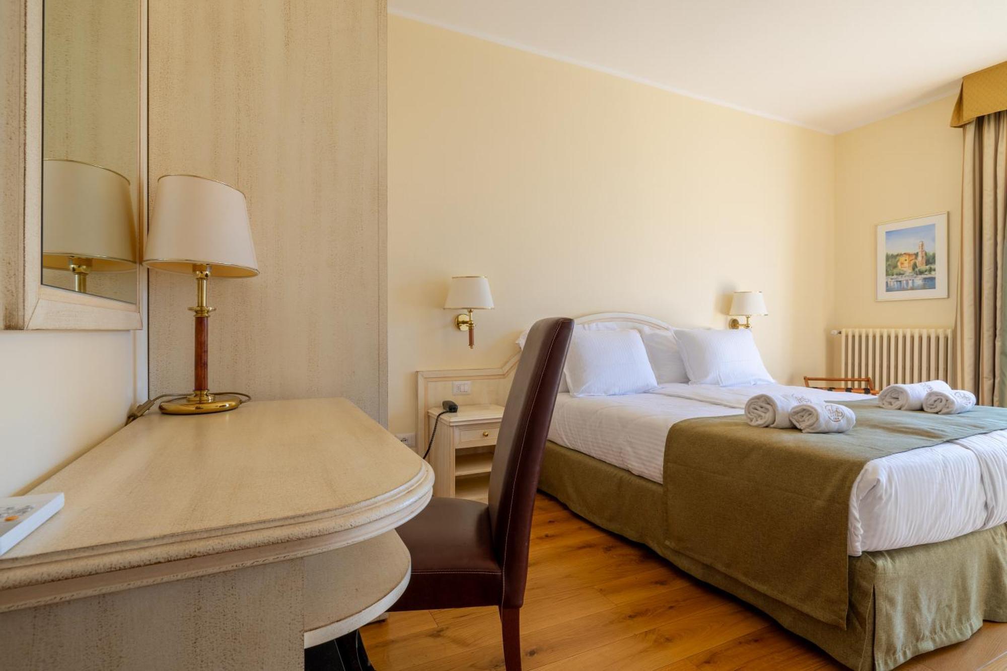 Albergo Villa Edy 트레메쪼 외부 사진